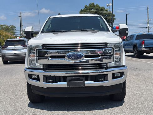 Used 2019 Ford F250 Lariat w/ Snow Plow Prep Package AWD/4WD image 3