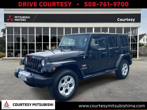 Used 2014 Jeep Wrangler Unlimited Sahara w/ Connectivity Group image 1