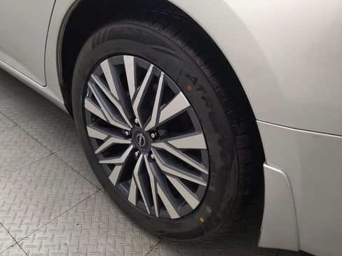 Used 2020 Nissan Altima 2.5 SR w/ Premium Package image 31