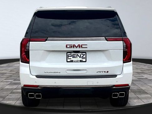New 2026 GMC Yukon XL AT4 Ultimate w/ LPO, Floor Liner Package AWD/4WD image 4