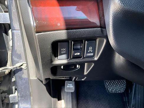 Used 2010 INFINITI G37 x w/ Premium Pkg image 33
