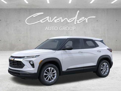 New 2026 Chevrolet TrailBlazer LS FWD image 2