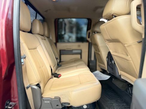 Used 2012 Ford F250 Lariat w/ Lariat Interior Pkg image 21