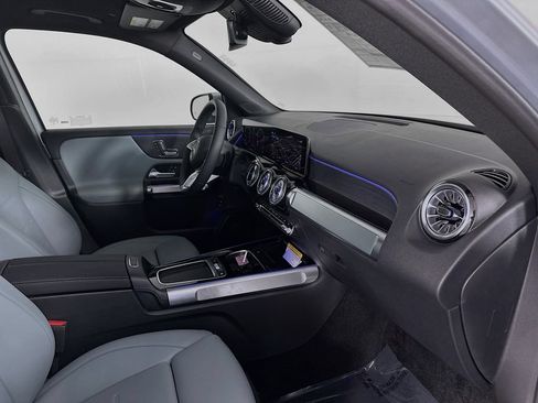 Certified 2026 Mercedes-Benz GLB 250 image 29