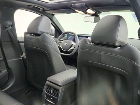 Used 2025 BMW 330i xDrive Sedan image 27