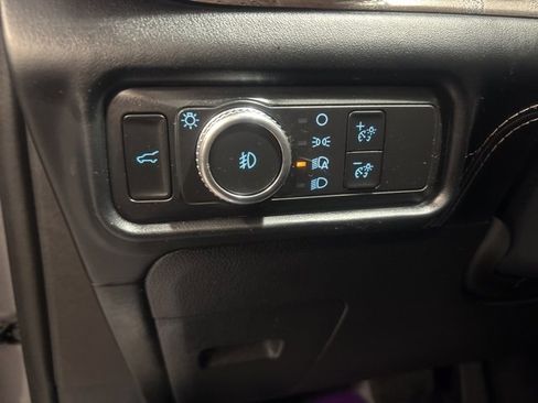 Used 2021 Ford Explorer Platinum w/ Equipment Group 601A image 29