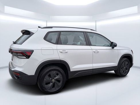 New 2026 Volkswagen Taos S image 3