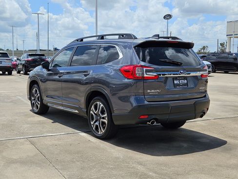 Used 2025 Subaru Ascent Limited AWD/4WD image 7