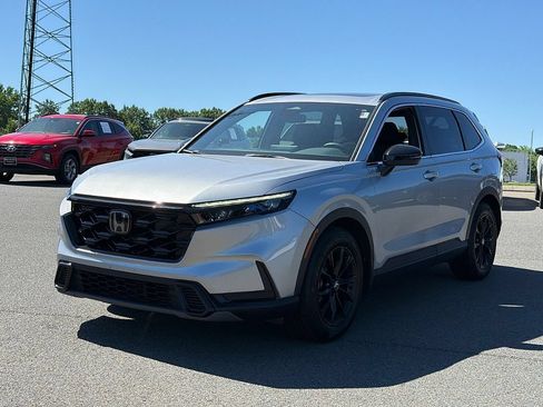 Used 2023 Honda CR-V Sport image 6