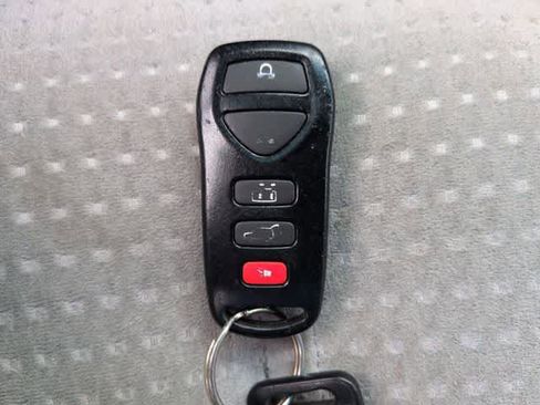 Used 2004 Nissan Quest SL w/ (SEA) Seat Pkg FWD image 33