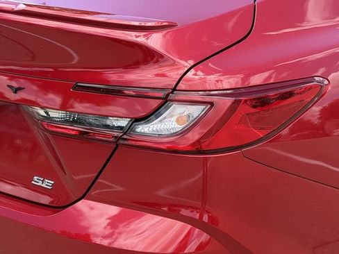 Certified 2025 Toyota Camry SE FWD image 7