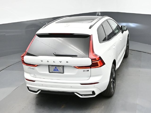 New 2026 Volvo XC60 B5 Core w/ Climate Package AWD/4WD image 48