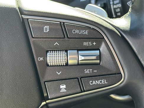 Used 2019 Genesis G90 3.3T Premium image 26