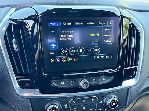 Used 2023 Chevrolet Traverse LT AWD/4WD image 16
