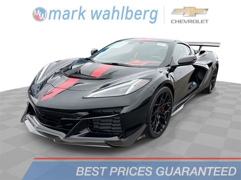 New 2026 Chevrolet Corvette ZR1 w/ ZR1 Carbon Fiber Aero Package image 1