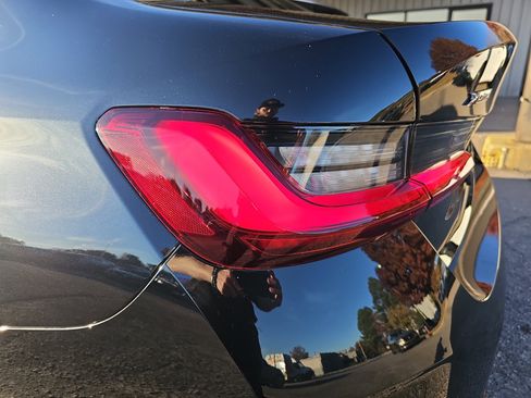 New 2025 BMW 330i xDrive Sedan w/ Premium Package image 36