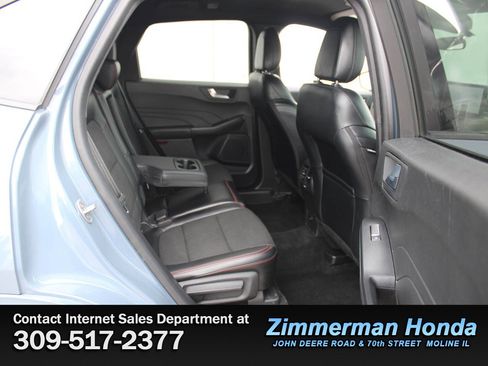 Used 2024 Ford Escape ST-Line w/ Tech Pack #1 AWD/4WD image 8