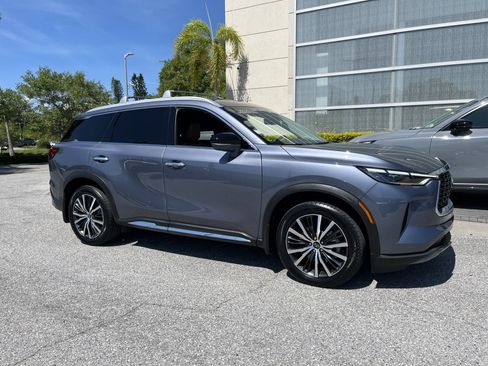 Certified 2023 INFINITI QX60 Sensory w/ Vision Package AWD/4WD image 12
