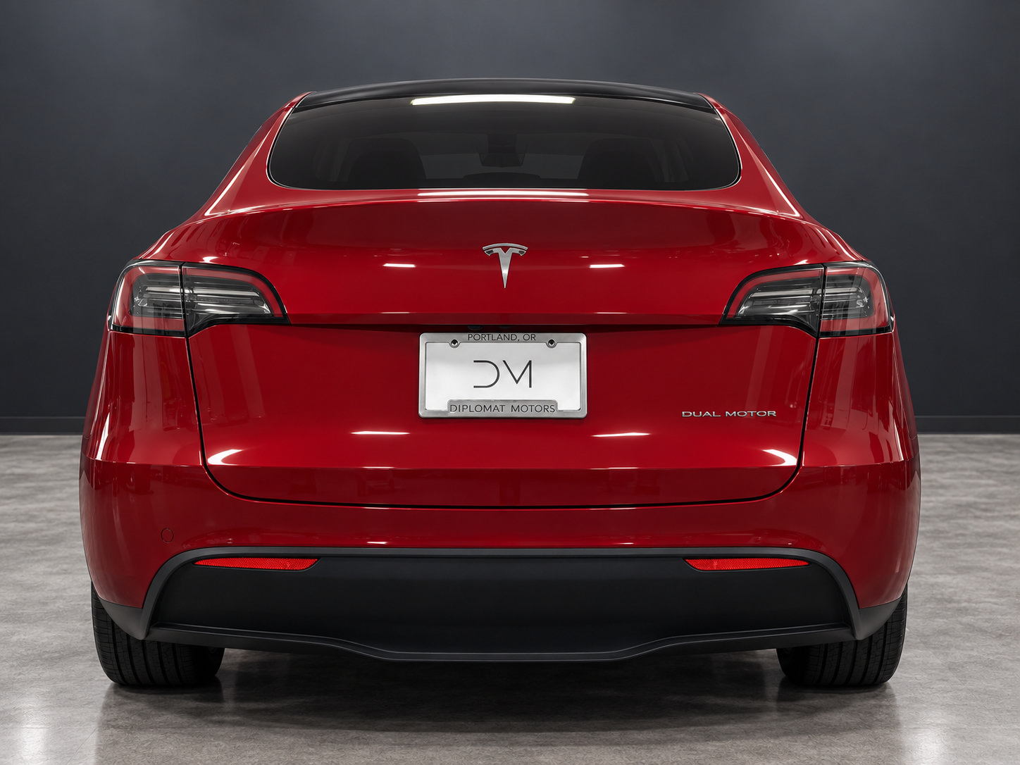 Used 2023 Tesla Model Y Long Range AWD/4WD image 5