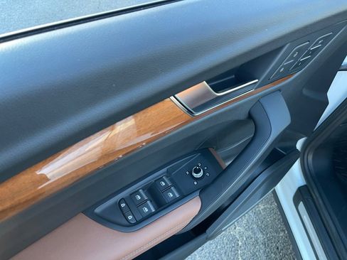 Used 2023 Audi Q5 2.0T Premium Plus w/ Premium Plus Package image 20