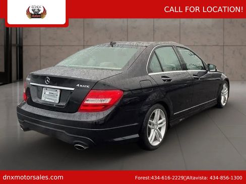 Used 2012 Mercedes-Benz C 300 C 300 4MATIC Luxury Sedan 4D image 6