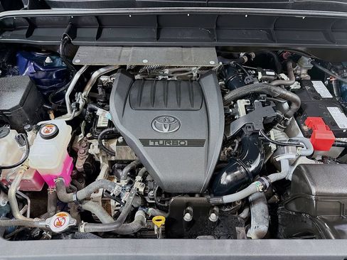 Used 2023 Toyota Highlander XSE AWD/4WD image 32