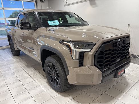 New 2026 Toyota Tundra Limited AWD/4WD image 4