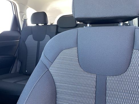 New 2026 Kia Sorento LX FWD image 13