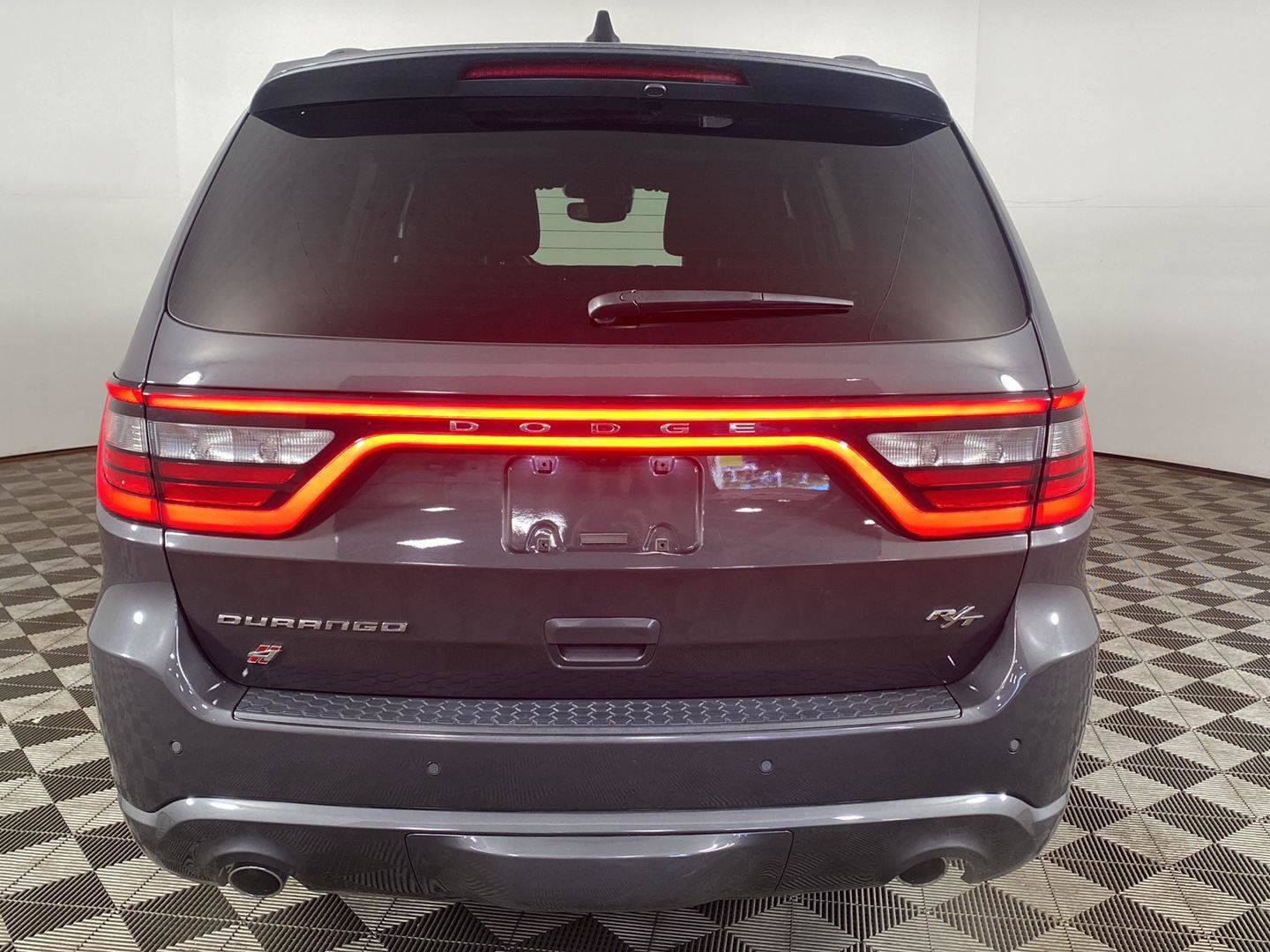 Used 2025 Dodge Durango R/T AWD/4WD image 8