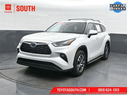 Used 2022 Toyota Highlander XLE image 7