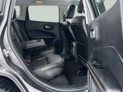 Used 2021 Jeep Compass Latitude w/ Convenience Group image 27