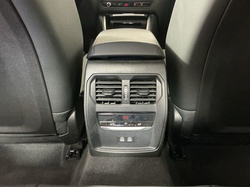 Certified 2025 BMW 330i xDrive Sedan w/ M Sport Package image 27