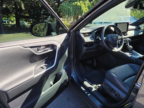 Used 2024 Toyota RAV4 XSE w/ Premium Package AWD/4WD image 7