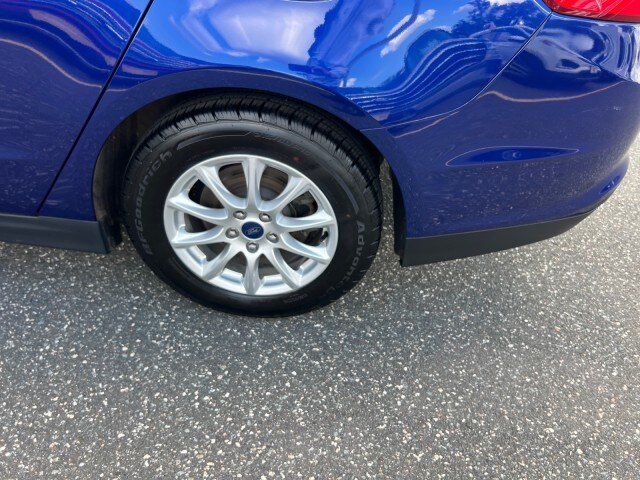 Used 2016 Ford Fusion S FWD image 18