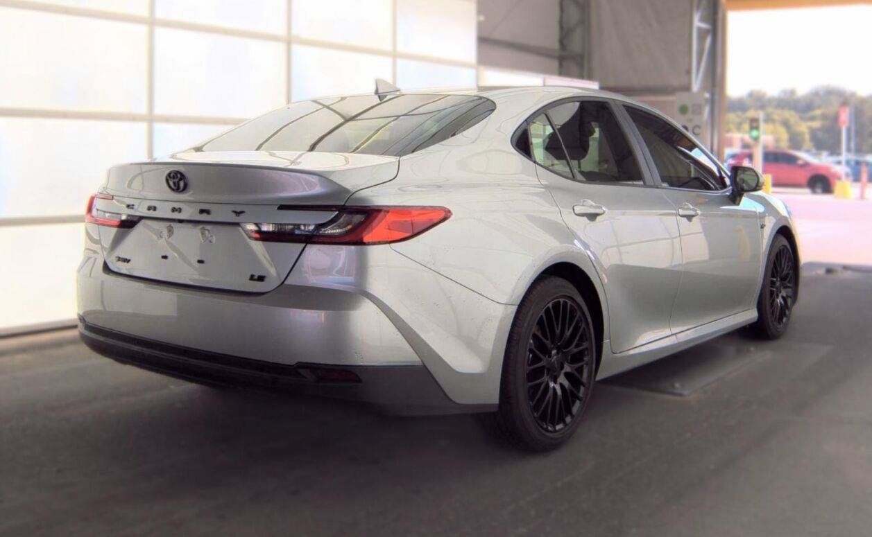 Used 2026 Toyota Camry LE FWD image 2