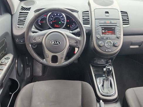 Used 2013 Kia Soul + w/ Audio Pkg FWD image 3