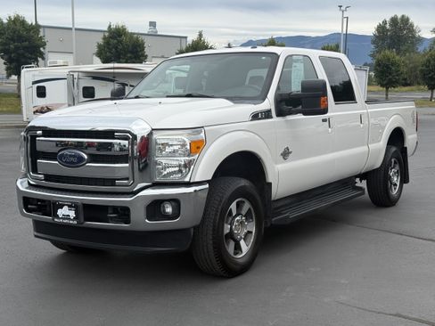Used 2016 Ford F350 Lariat w/ Camper Package AWD/4WD image 1