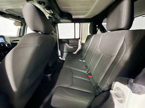 Used 2016 Jeep Wrangler Unlimited Sport w/ Quick Order Package 24S image 28