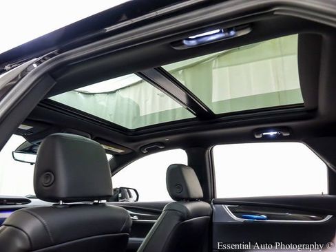 New 2025 Cadillac XT5 Sportv w/ Technology Package image 10