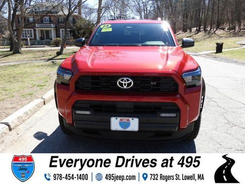Used 2025 Toyota 4Runner TRD Off-Road AWD/4WD image 8