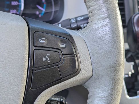 Used 2012 Toyota Sienna Limited image 25