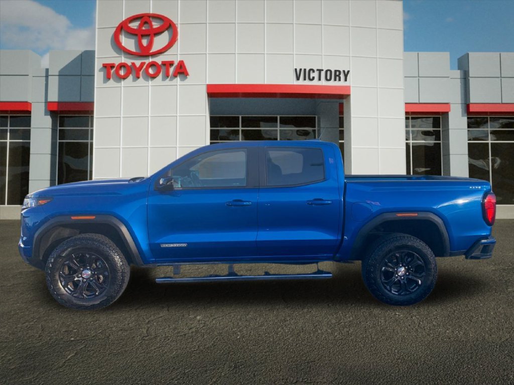 Used 2024 GMC Canyon Elevation w/ Elevation Premium Package AWD/4WD image 6