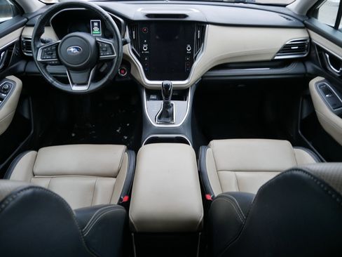 Used 2023 Subaru Outback Limited image 9