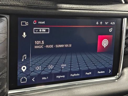 Used 2023 GMC Yukon XL Denali AWD/4WD image 47