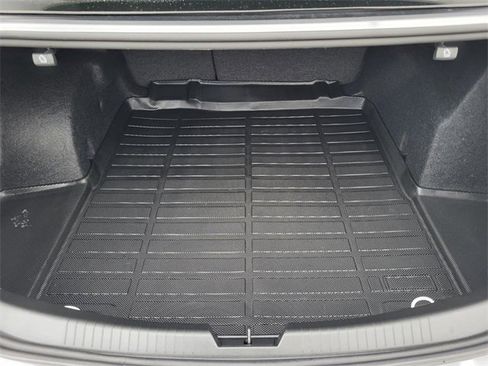 Used 2024 Chevrolet Malibu LT w/ Redline Edition image 18