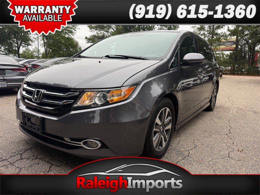 Used 2016 Honda Odyssey Touring image 1