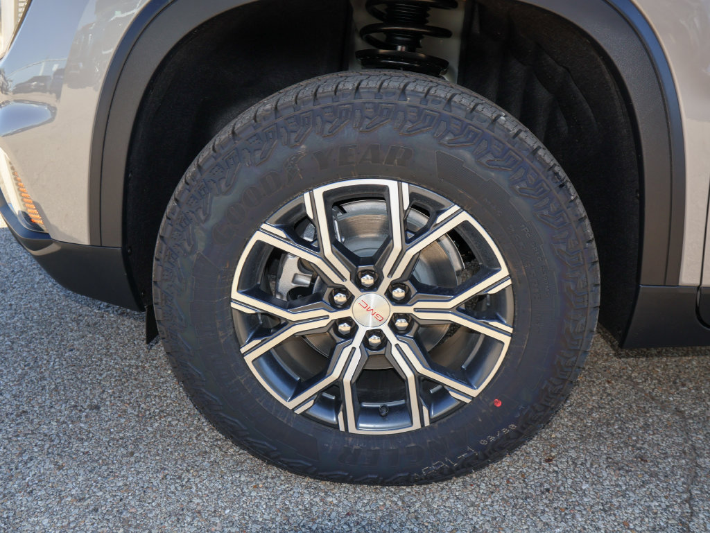 New 2027 GMC Acadia AT4 w/ Luxury Package AWD/4WD image 40