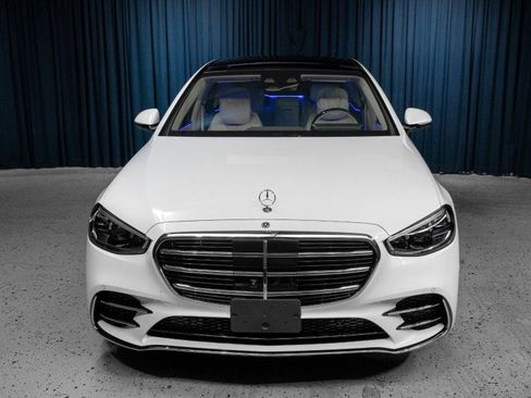 New 2026 Mercedes-Benz S 580 S 580 4MATIC&reg; Sedan image 2