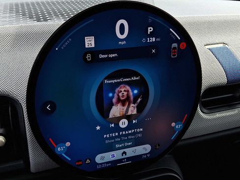 Certified 2025 MINI Cooper S image 18