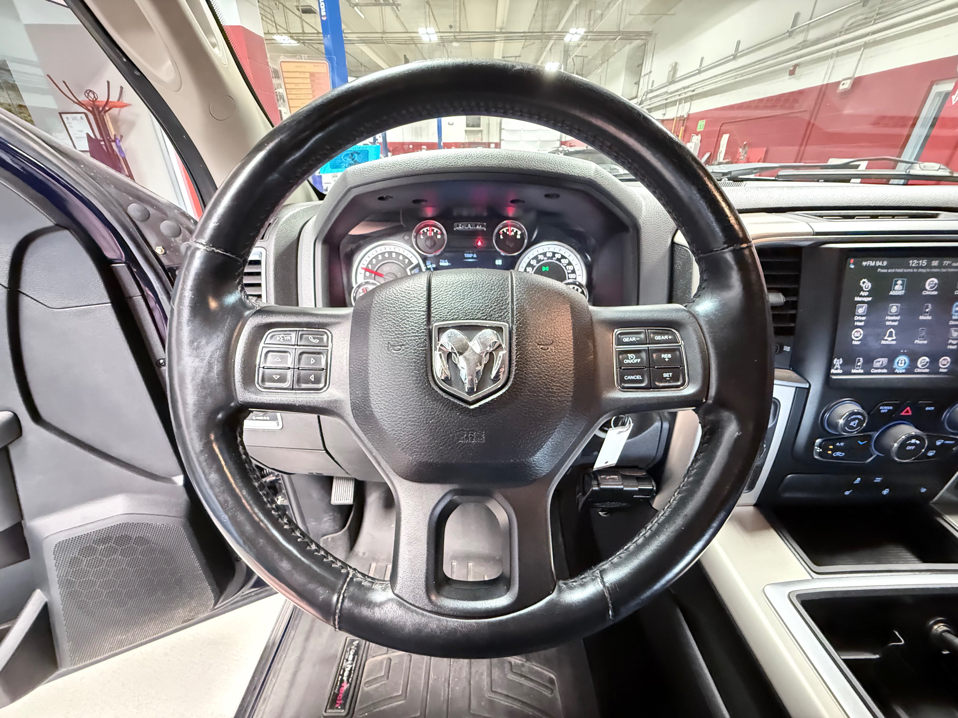 Used 2015 RAM 1500 Big Horn AWD/4WD image 20